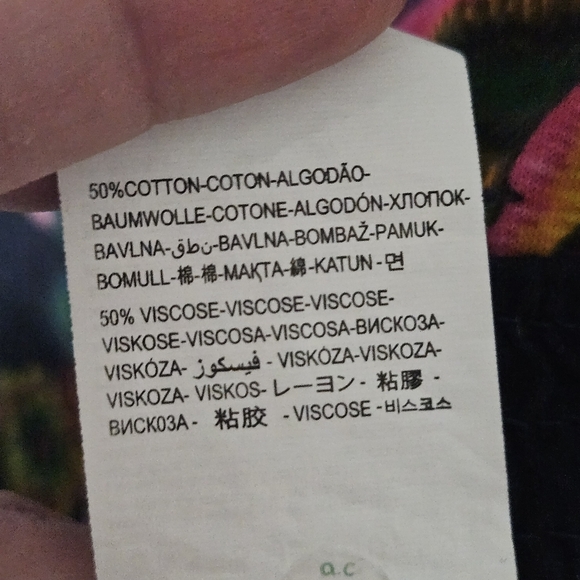 Desigual floral top size medium - Picture 11 of 15